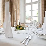 Schloss Berge 3*