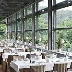 Отель Schloss Berge Гельзенкирхен