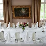 Schloss Berge 3*