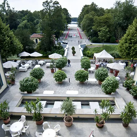 Schloss Berge Szálloda Gelsenkirchen