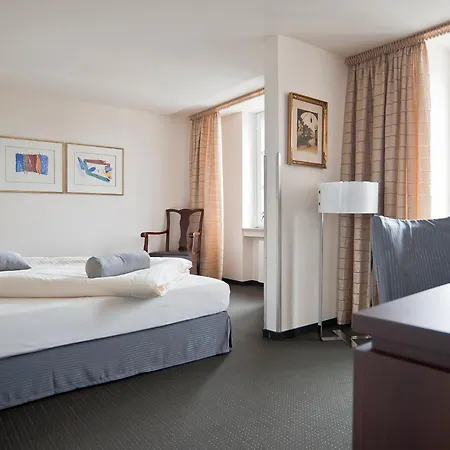 斯劳司贝格酒店 酒店 盖尔森基兴