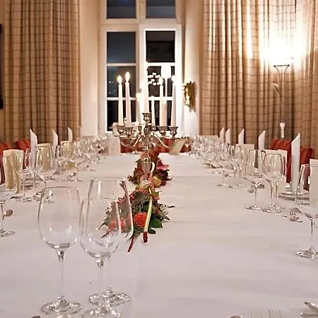 Schloss Berge Szálloda