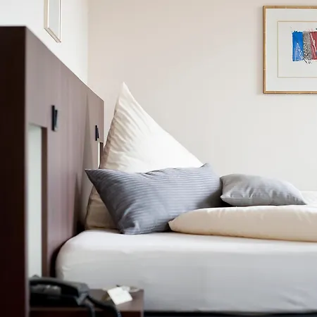 Szálloda Schloss Berge 3*