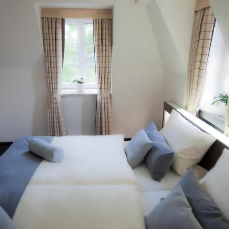 Szálloda Schloss Berge