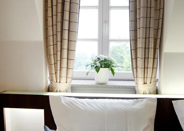 Schloss Berge Hotel 3*