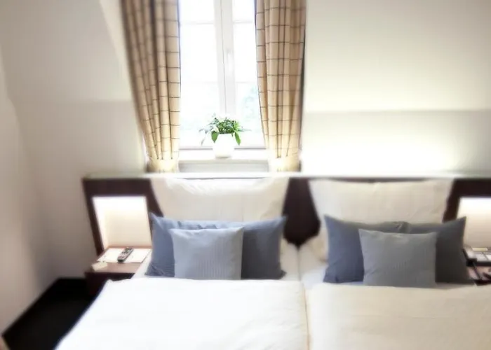 Hotel Schloss Berge 3*